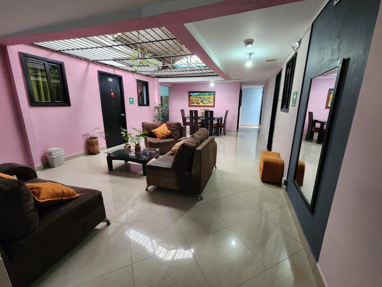 Hotel Laureles Home Medellín Exteriör bild