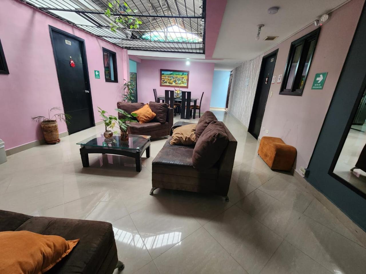 Hotel Laureles Home Medellín Exteriör bild