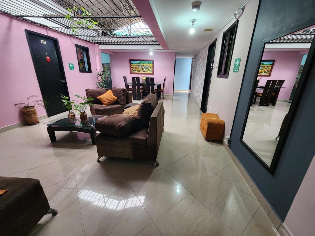 Hotel Laureles Home Medellín Exteriör bild