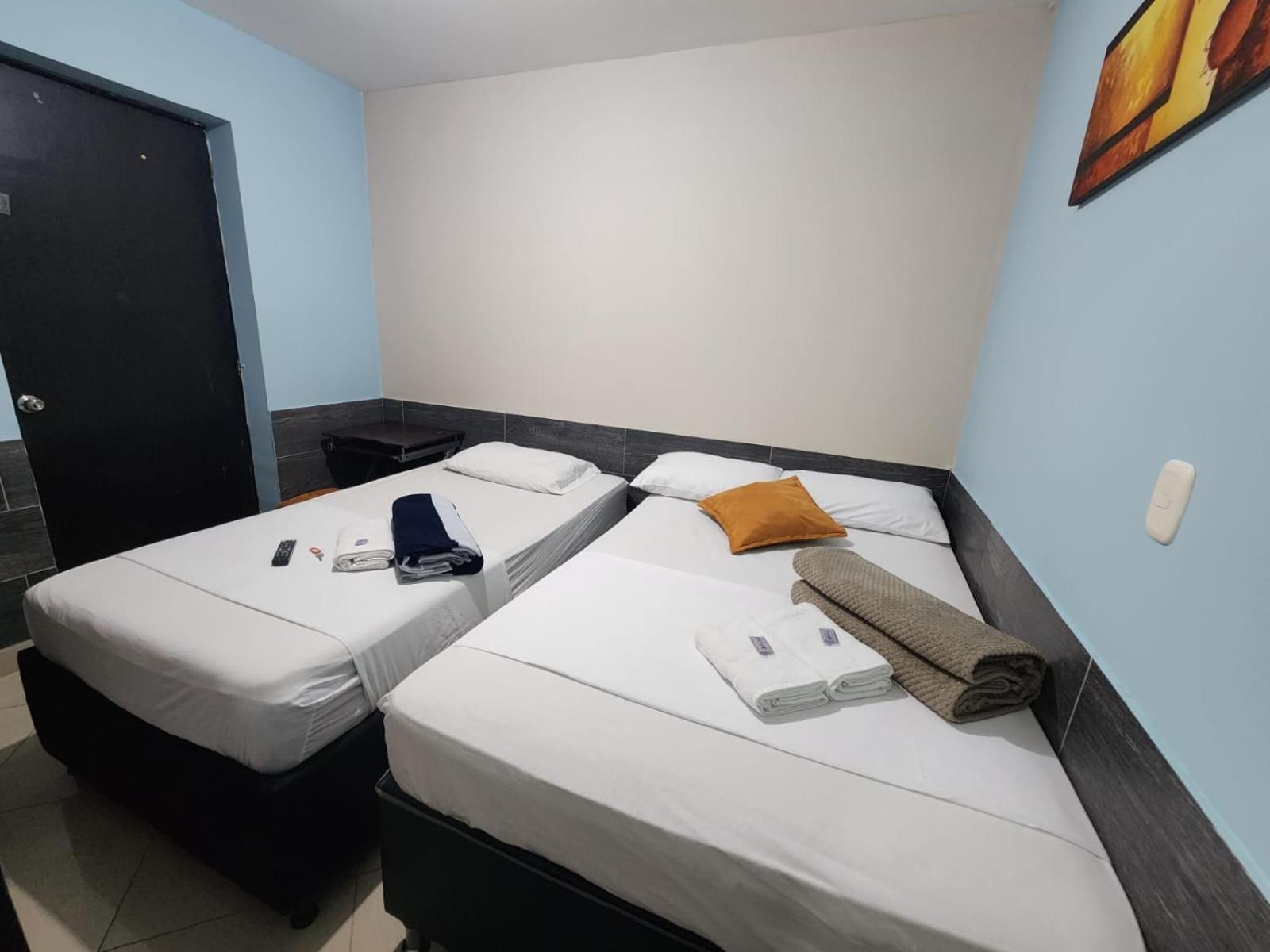Hotel Laureles Home Medellín Exteriör bild