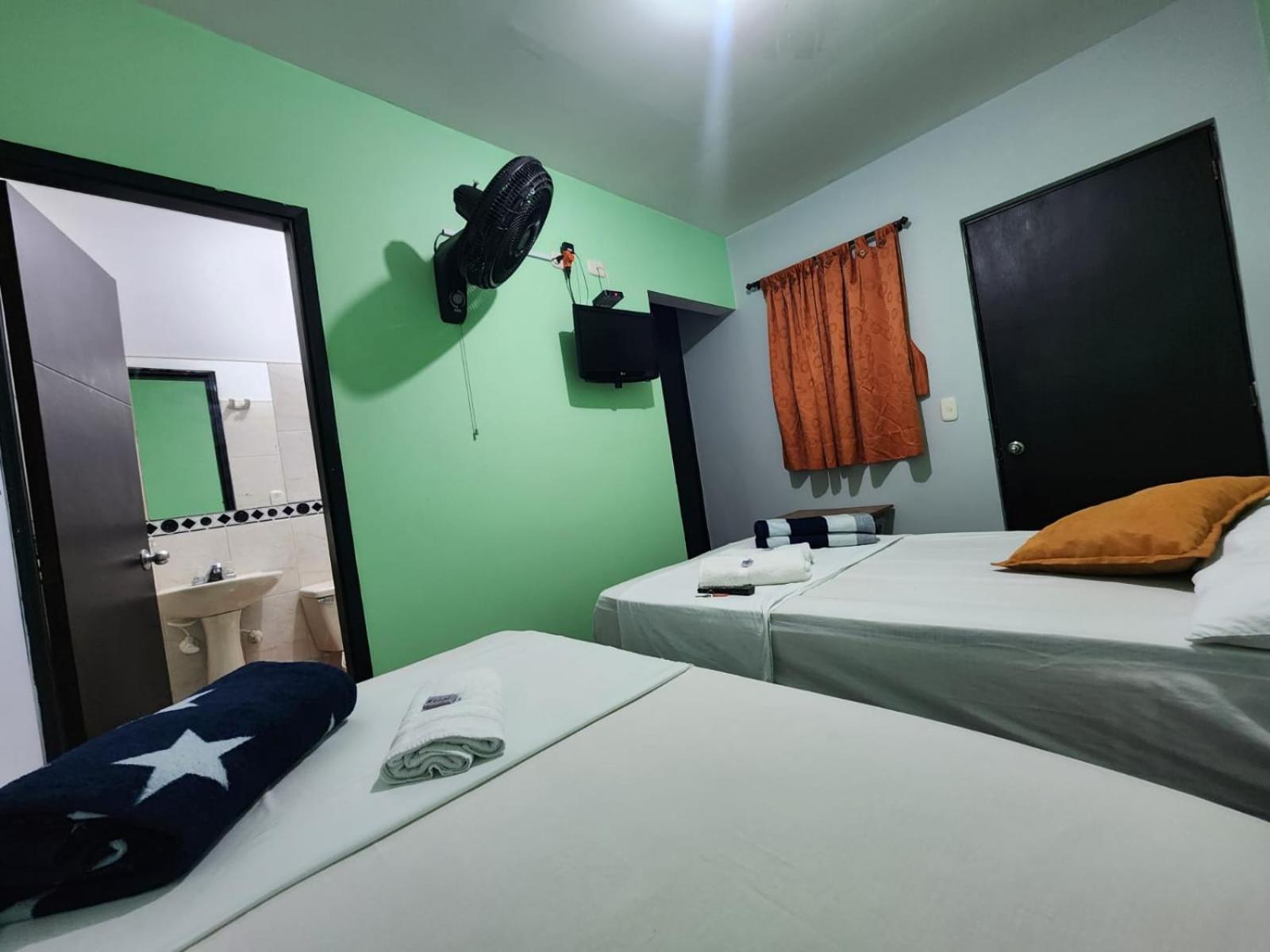 Hotel Laureles Home Medellín Exteriör bild