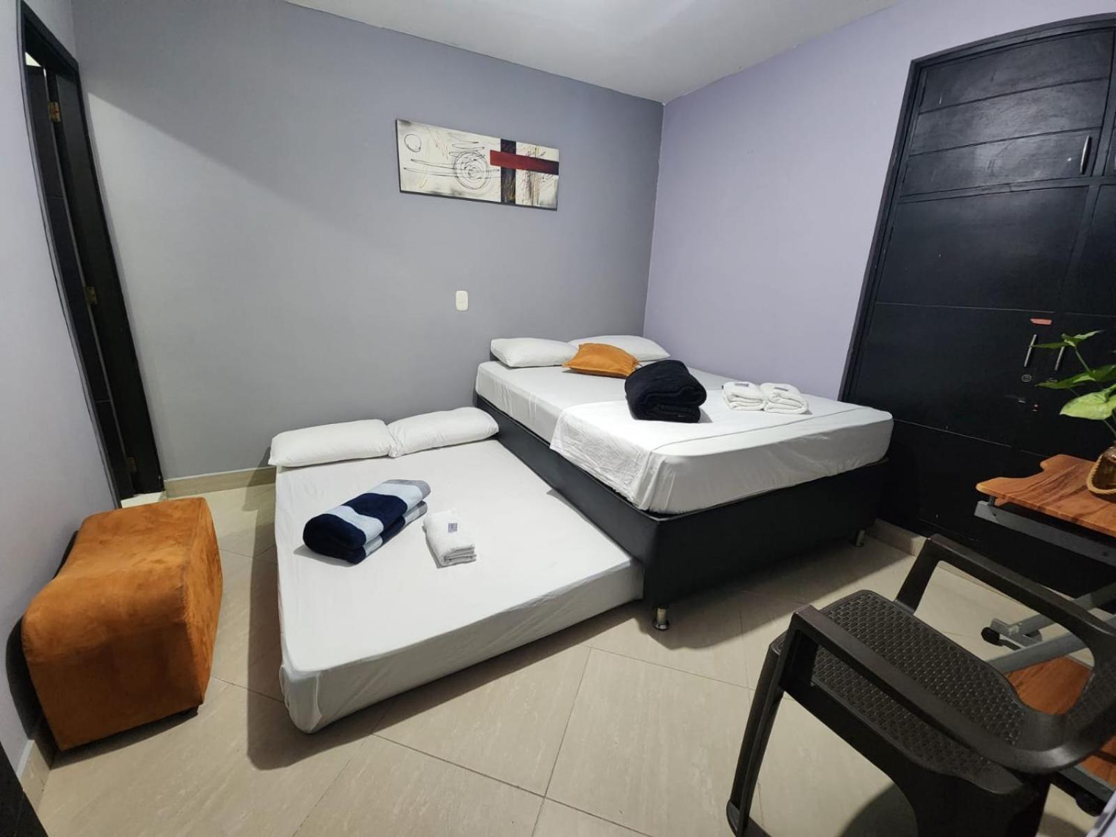 Hotel Laureles Home Medellín Exteriör bild