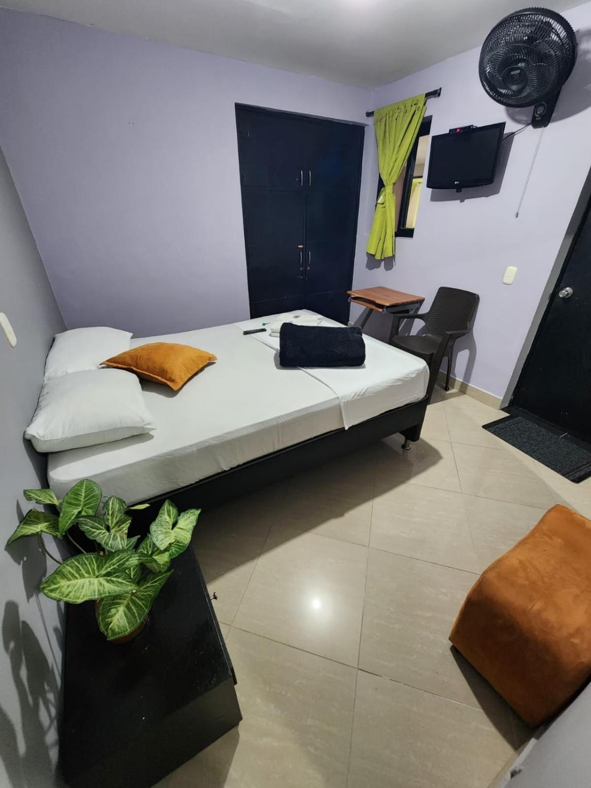 Hotel Laureles Home Medellín Exteriör bild